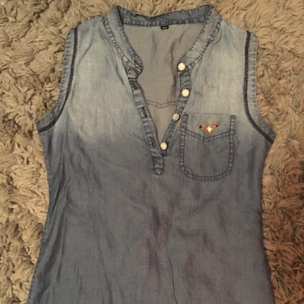 Size extra small denim tunic top